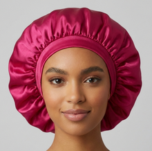 Charger l'image dans la galerie, Bonnet en satin réversible & ajustable pour tous!