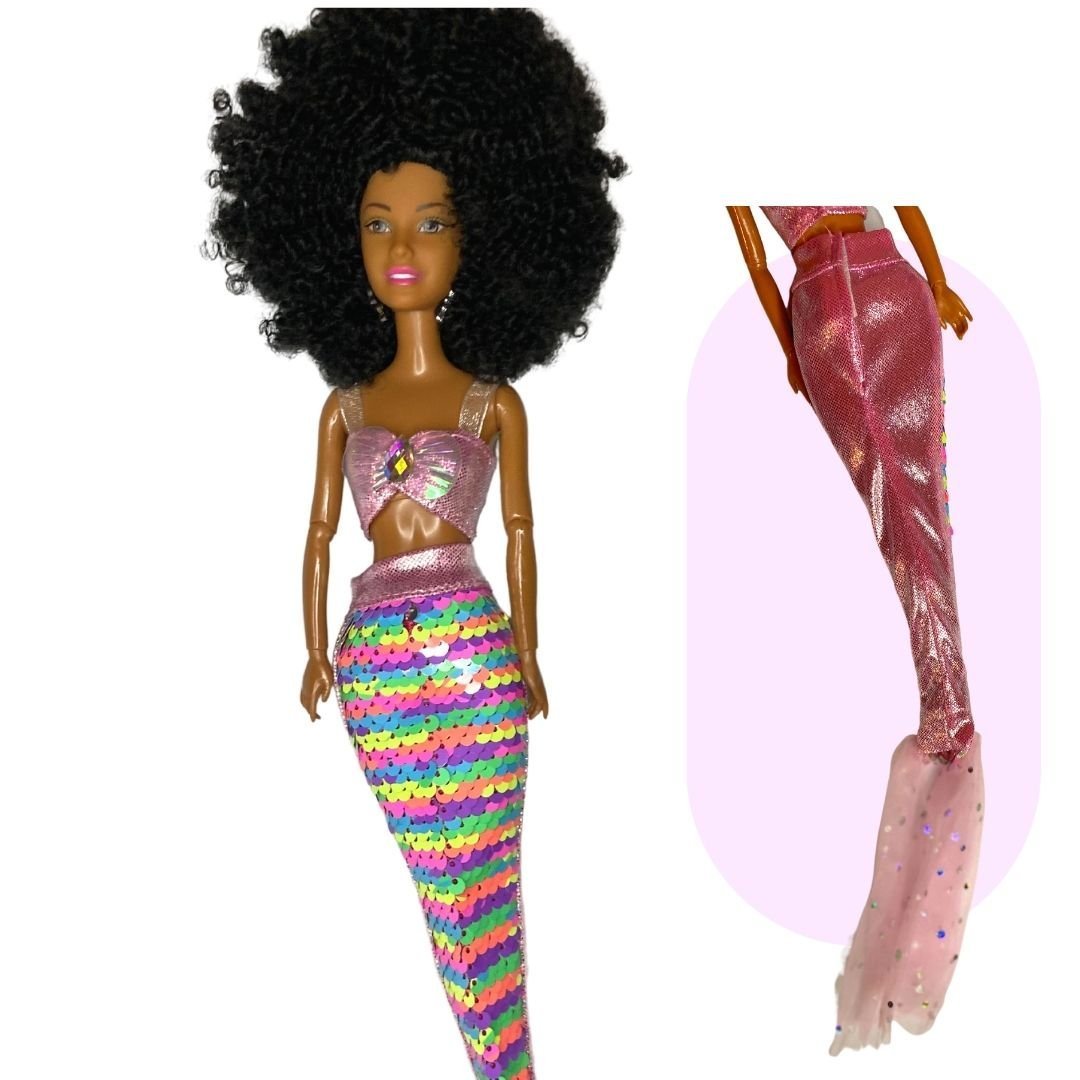 Les poupées Barbie Sirène aux cheveux bouclés et crépus – POPMYCURLS BOX  PARIS